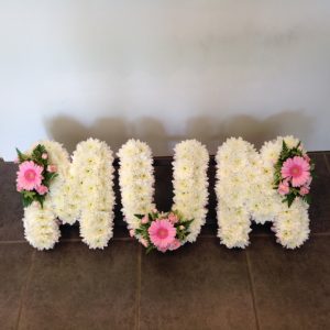 MUM Lettering