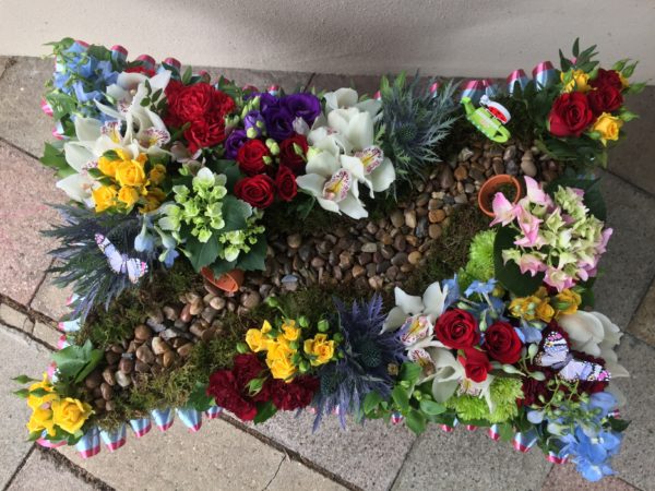 18" Garden Pillow