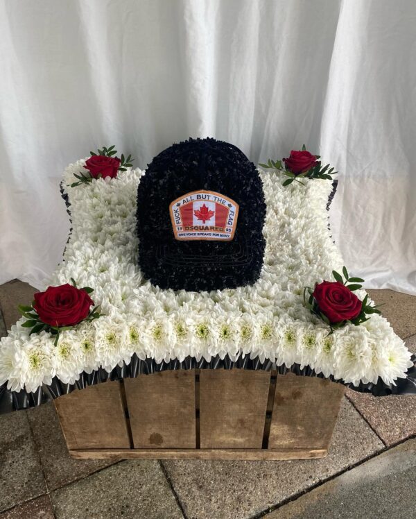 Dsquared cap on a 23" cushion